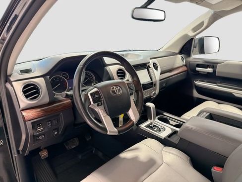 Used 2014 Toyota Tundra Limited w/ Limited Premium Package AWD/4WD image 8