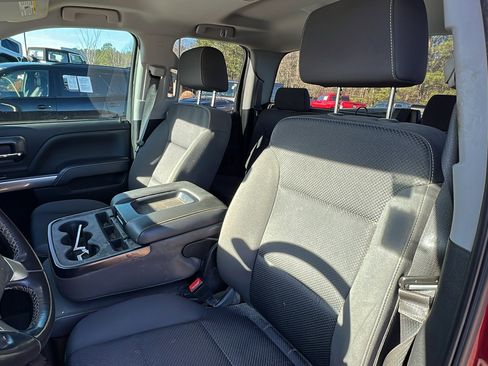 Used 2019 Chevrolet Silverado 1500 LT w/ Texas Edition image 18