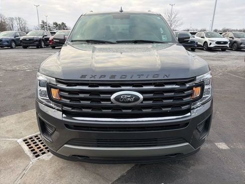 Used 2019 Ford Expedition XLT w/ Equipment Group 202A image 2