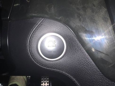 Used 2017 Mercedes-Benz GLE 43 AMG 4MATIC image 23