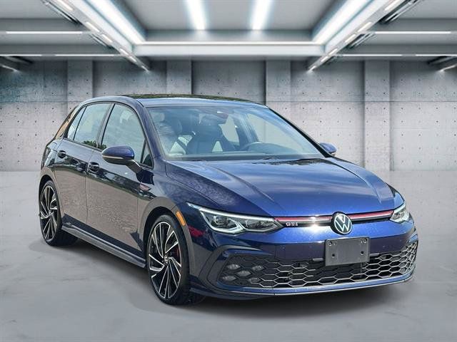 Used 2022 Volkswagen GTI SE FWD image 2