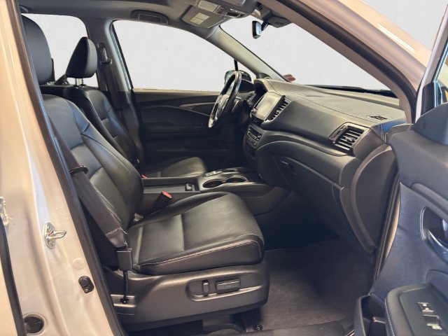 Used 2023 Honda Ridgeline RTL-E image 16