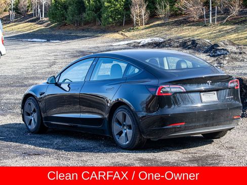 Used 2022 Tesla Model 3 Long Range AWD/4WD image 4