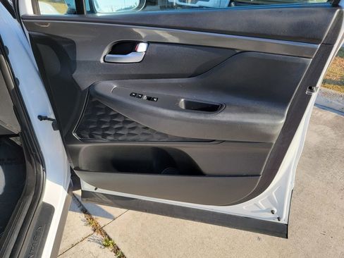 Used 2023 Hyundai Santa Fe SE image 13