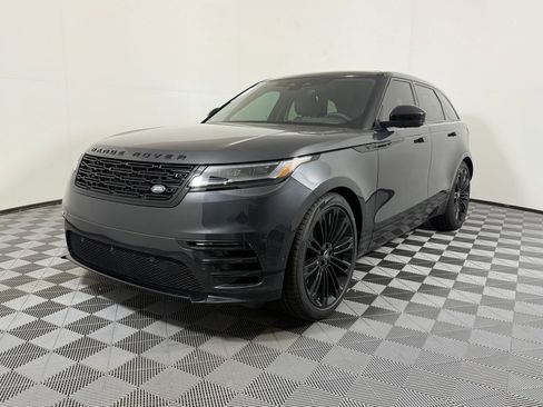 New 2026 Land Rover Range Rover Velar Dynamic SE image 1