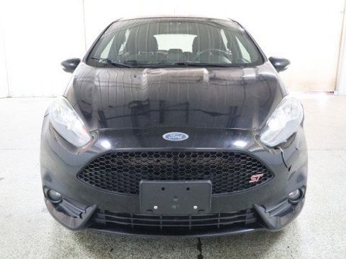Used 2017 Ford Fiesta ST FWD image 7