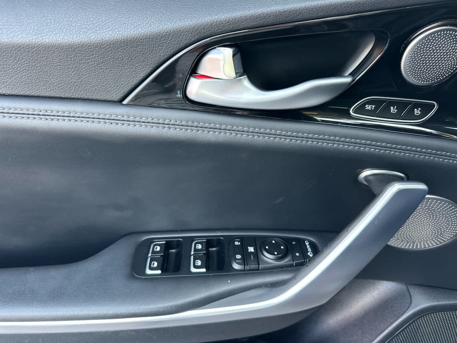Used 2019 Kia Stinger Premium RWD image 13