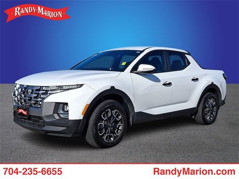 Used 2023 Hyundai Santa Cruz SEL image 1