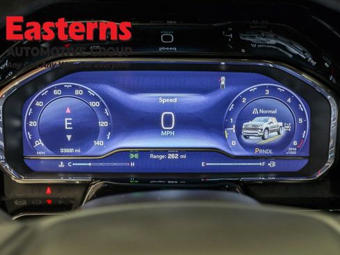 Used 2023 Chevrolet Silverado 1500 LT image 18