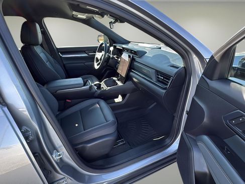 Used 2026 GMC Terrain AT4 image 13