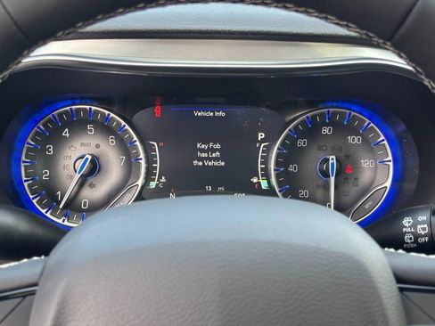 New 2026 Chrysler Pacifica Limited w/ S Appearance Package image 18