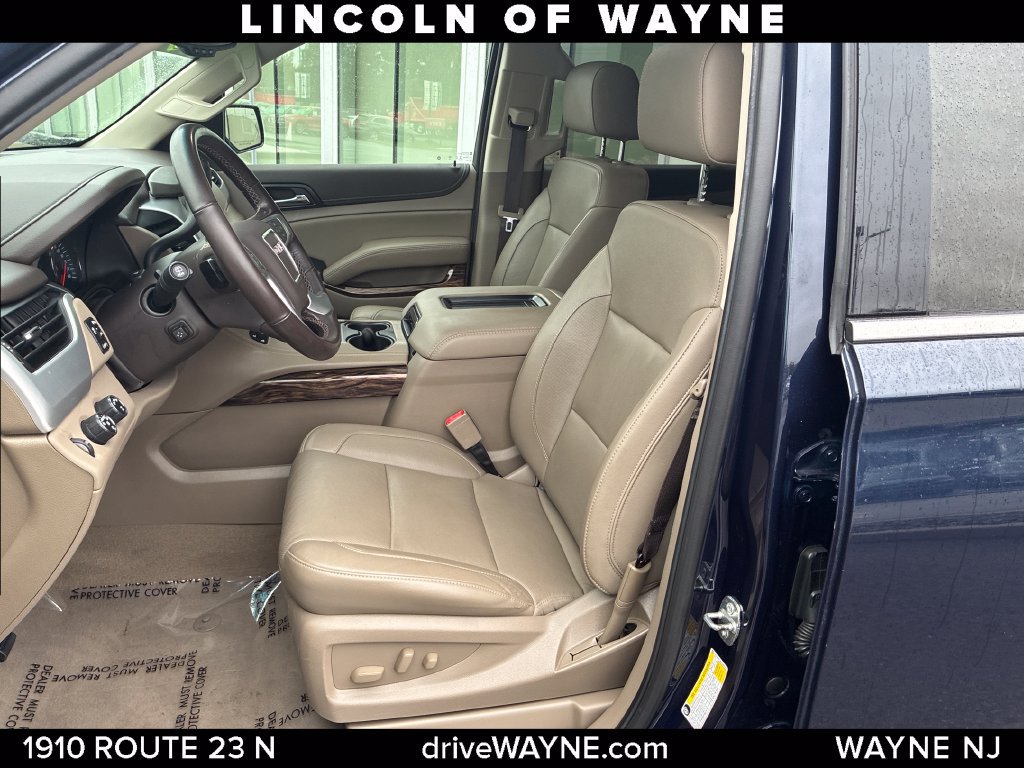 Used 2019 GMC Yukon XL SLT w/ Premium Edition AWD/4WD image 11