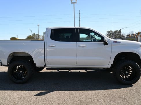 Used 2023 Chevrolet Silverado 1500 RST w/ Convenience Package II image 11