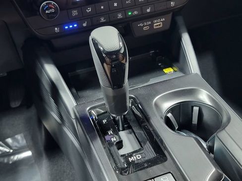 New 2026 Subaru Outback Touring XT AWD/4WD image 21