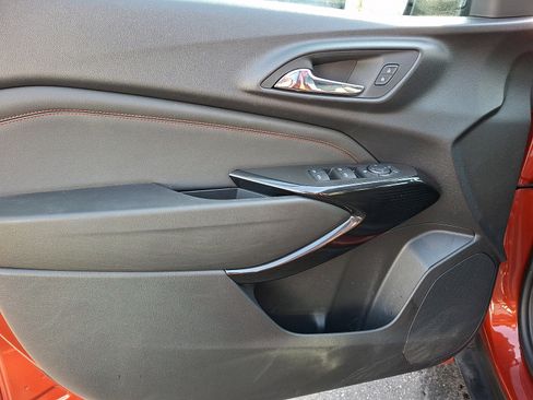 Certified 2024 Chevrolet Trax RS w/ Driver Confidence Package image 14