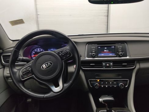 Used 2016 Kia Optima EX image 22