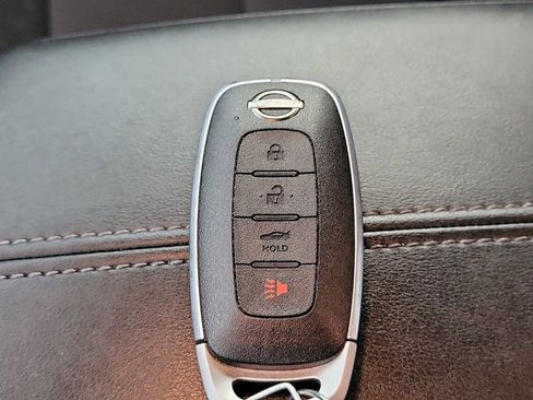 Used 2025 Nissan Sentra SV image 24