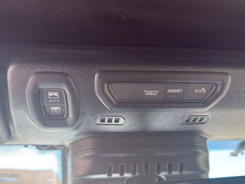 Used 2021 Jeep Wrangler Unlimited Rubicon 4xe w/ Cold Weather Group AWD/4WD image 23