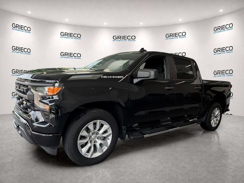 Used 2023 Chevrolet Silverado 1500 Custom RWD image 3