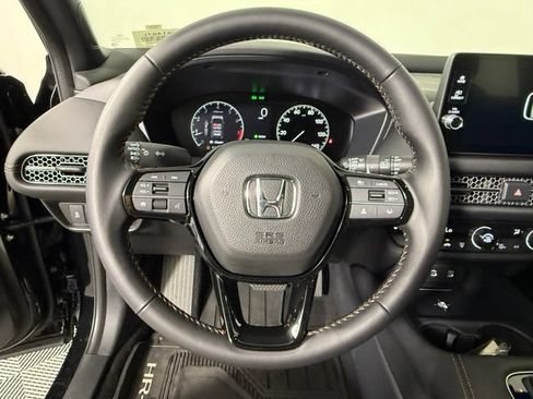 Used 2026 Honda HR-V Sport image 17