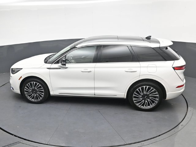Used 2020 Lincoln Corsair Reserve w/ Appearance Package FWD image 30