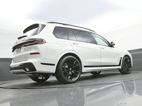 New 2026 BMW X7 xDrive40i w/ M Sport Package image 52