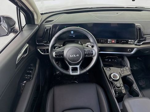 Used 2025 Kia Sportage EX w/ EX Premium Package image 23