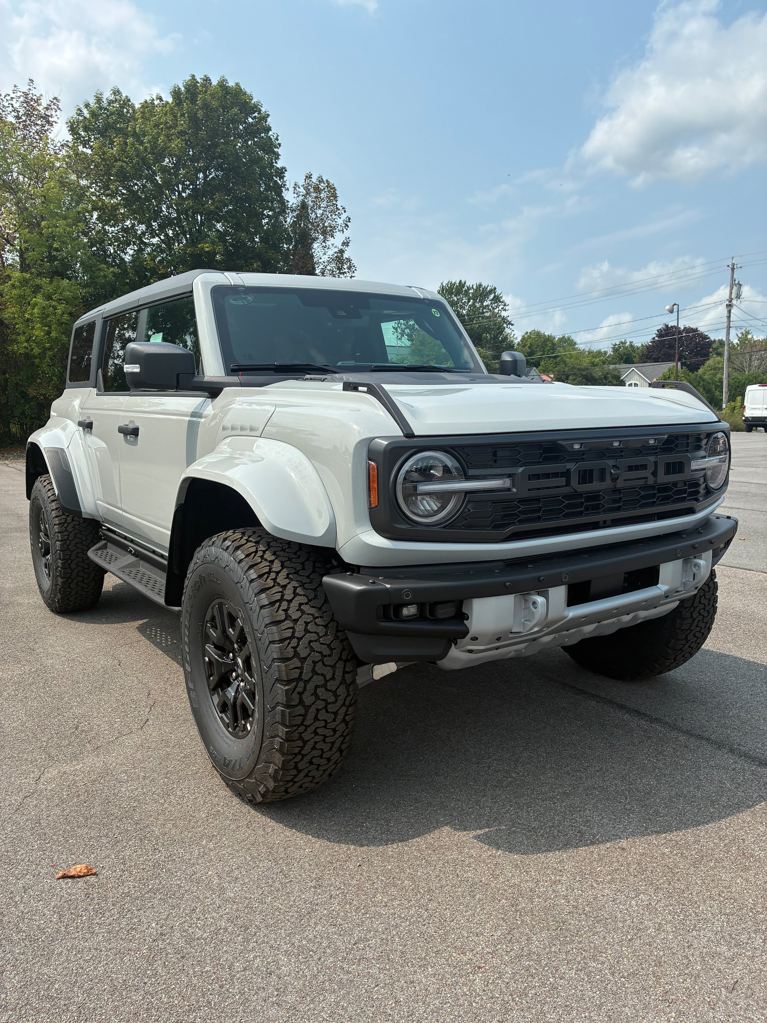 New 2026 Ford Bronco Raptor AWD/4WD image 4