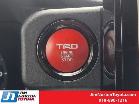 Used 2024 Toyota Tacoma TRD Off-Road image 23