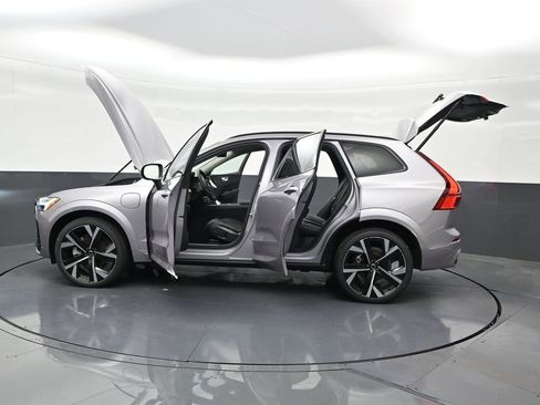 New 2026 Volvo XC60 T8 Ultra AWD/4WD image 31