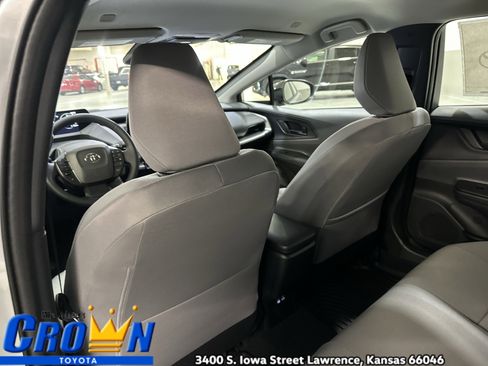 New 2026 Toyota Prius LE image 19