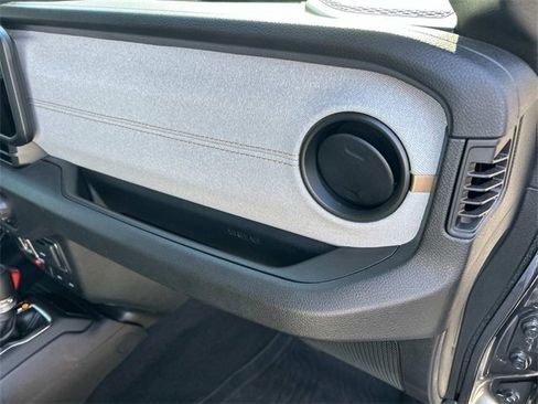 Used 2024 Jeep Gladiator Sport image 26