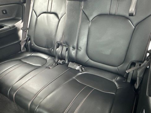 Certified 2025 Honda Pilot TrailSport image 15