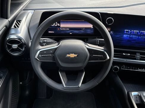 New 2026 Chevrolet Equinox EV LT image 14