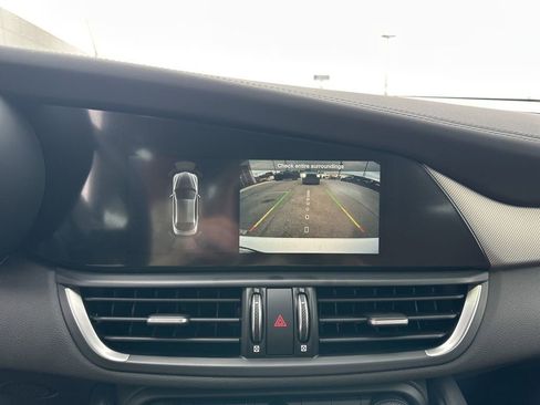 Used 2024 Alfa Romeo Giulia Ti image 20