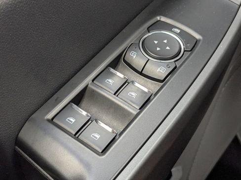 Used 2025 Ford F350 XLT AWD/4WD image 28