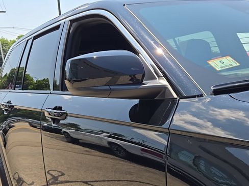 Certified 2025 Jeep Grand Cherokee Laredo X w/ Luxury Tech Group I AWD/4WD image 5