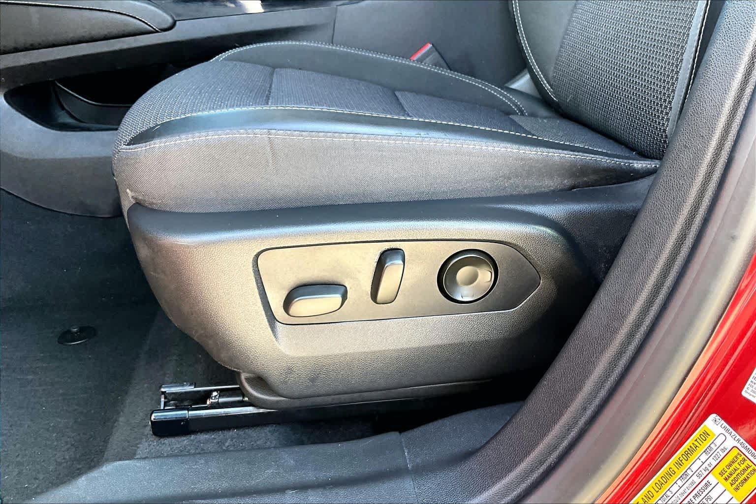 Used 2021 Buick Envision Preferred FWD image 30