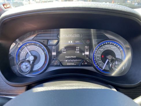 Used 2022 RAM 2500 Limited AWD/4WD image 27