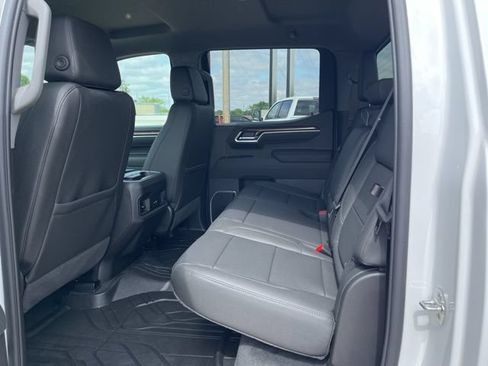 New 2026 Chevrolet Silverado 1500 RST w/ Redline Edition AWD/4WD image 24