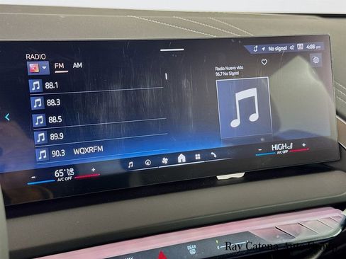 Used 2026 BMW X3 xDrive30 w/ Premium Package image 13