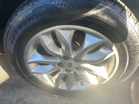 Used 2013 Land Rover LR2 HSE image 21