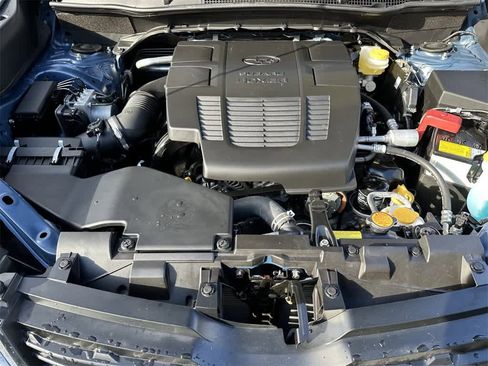 Used 2021 Subaru Forester Limited w/ Popular Package #3 image 9