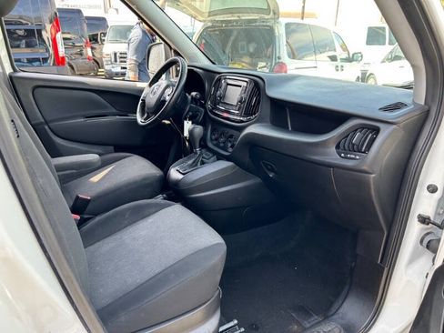 Used 2017 RAM ProMaster City Tradesman SLT w/ Rear Back-up Camera Group FWD image 8