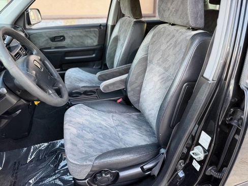 Used 2003 Honda CR-V EX image 12