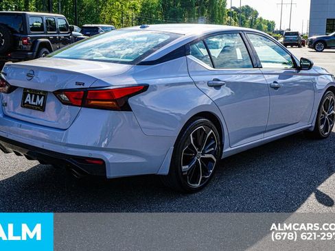 Used 2025 Nissan Altima 2.5 SR image 6