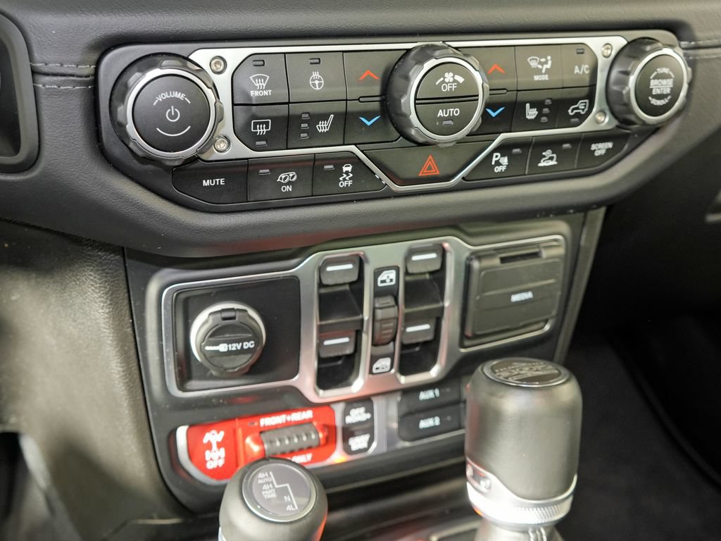 Used 2024 Jeep Wrangler Unlimited Rubicon 392 AWD/4WD image 29