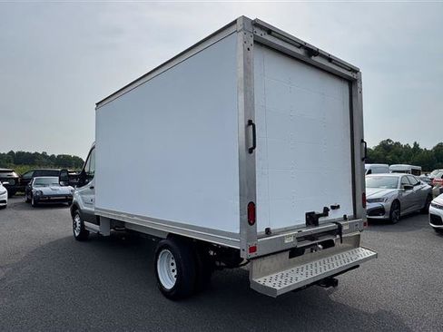 Used 2018 Ford Transit 350 156 DRW RWD image 7