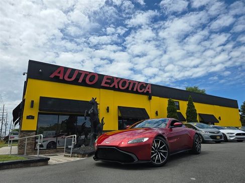 Used 2020 Aston Martin V8 Vantage Coupe RWD image 1