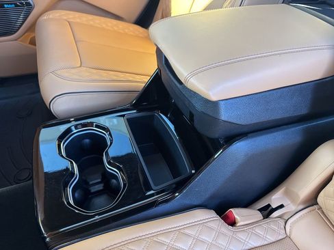 Used 2023 Jeep Grand Cherokee L Summit image 19